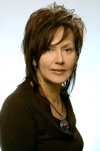 Dr Ewa Dybiec